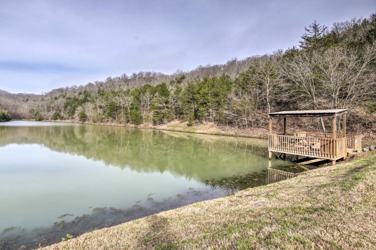 Reed Springs Condo With Furnished Deck And Pool Access Reeds Spring Exterior photo