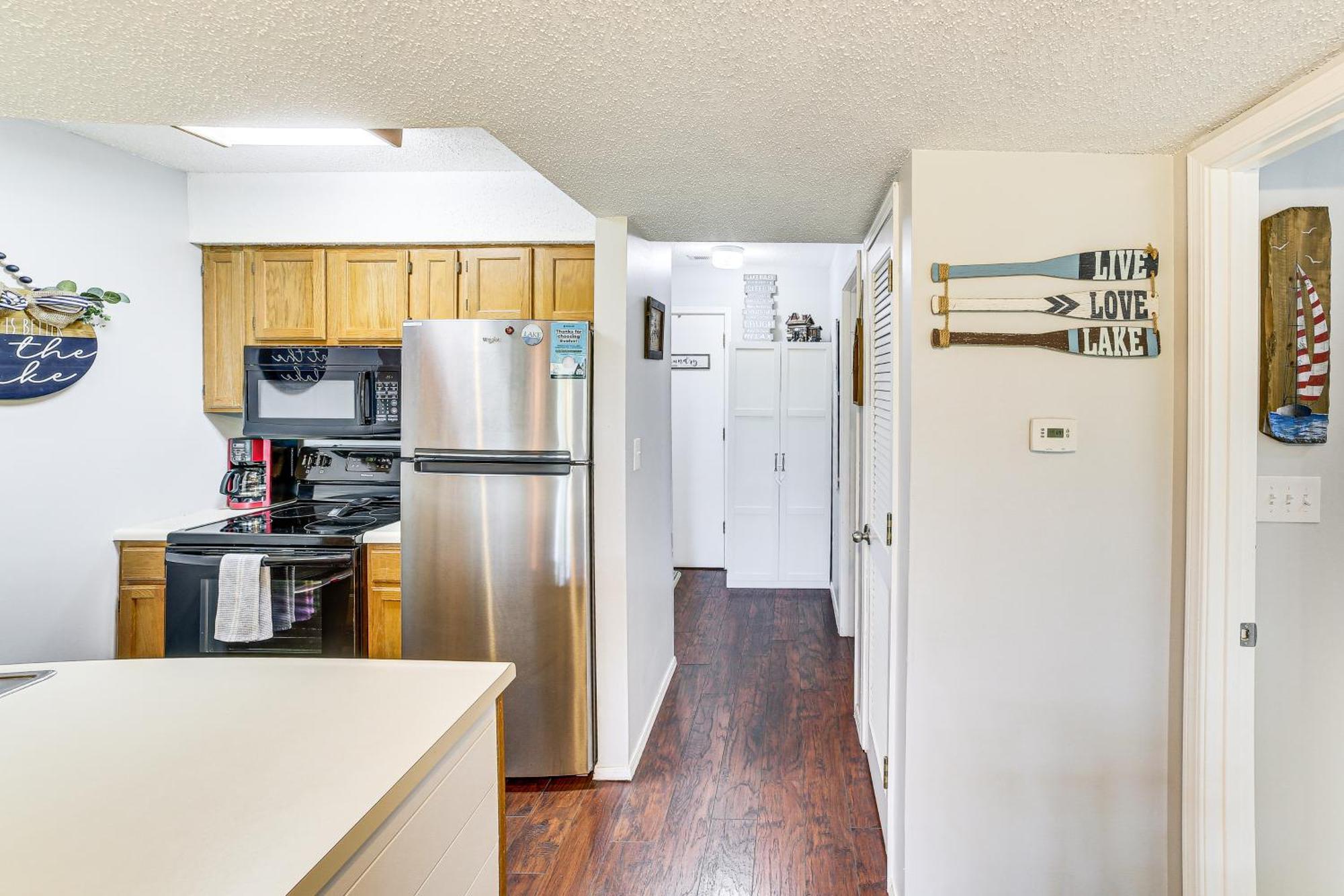 Reed Springs Condo With Furnished Deck And Pool Access Reeds Spring Exterior photo